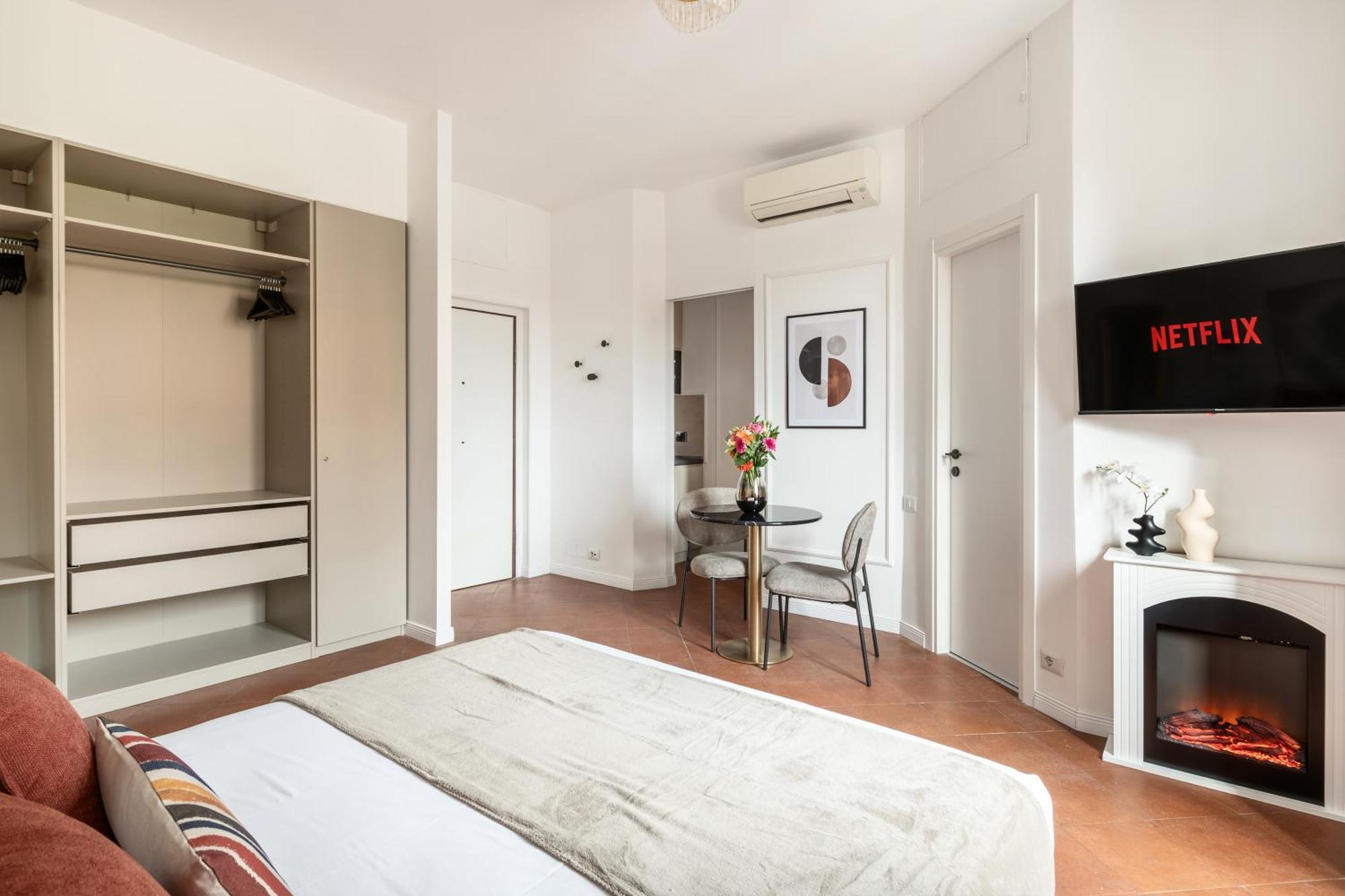 White Flat Termini Apartment Roma Ngoại thất bức ảnh