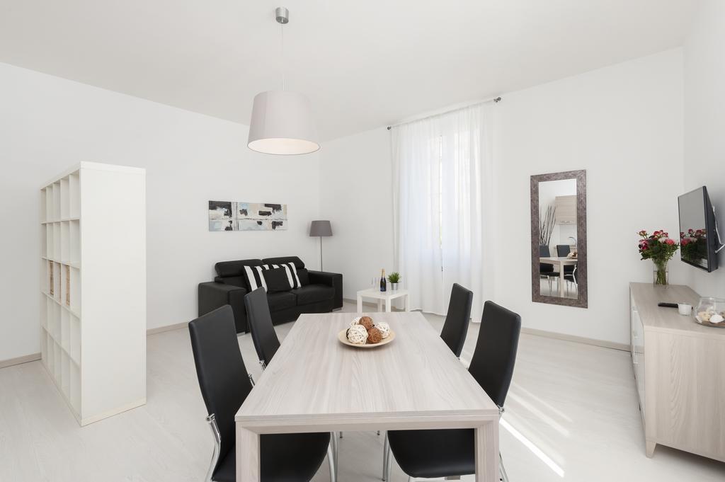 White Flat Termini Apartment Roma Ngoại thất bức ảnh